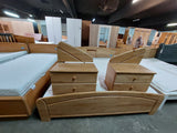 Doppelbett / Bett mit Nachtkommoden Set - HH161102