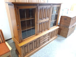 Wohnzimmerschrank / Highboard mit Verzierungen - LD031207