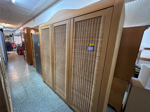 Kleiderschrank / Schrank mit Rattan Türen - LD130914