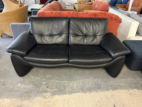 Couch / Sofa aus Leder in schwarz - LD151014